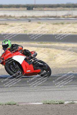 media/Sep-07-2024-Pacific Track Time (Sat) [[9bb89f5e83]]/B group/Phone Wall Papers 920am/